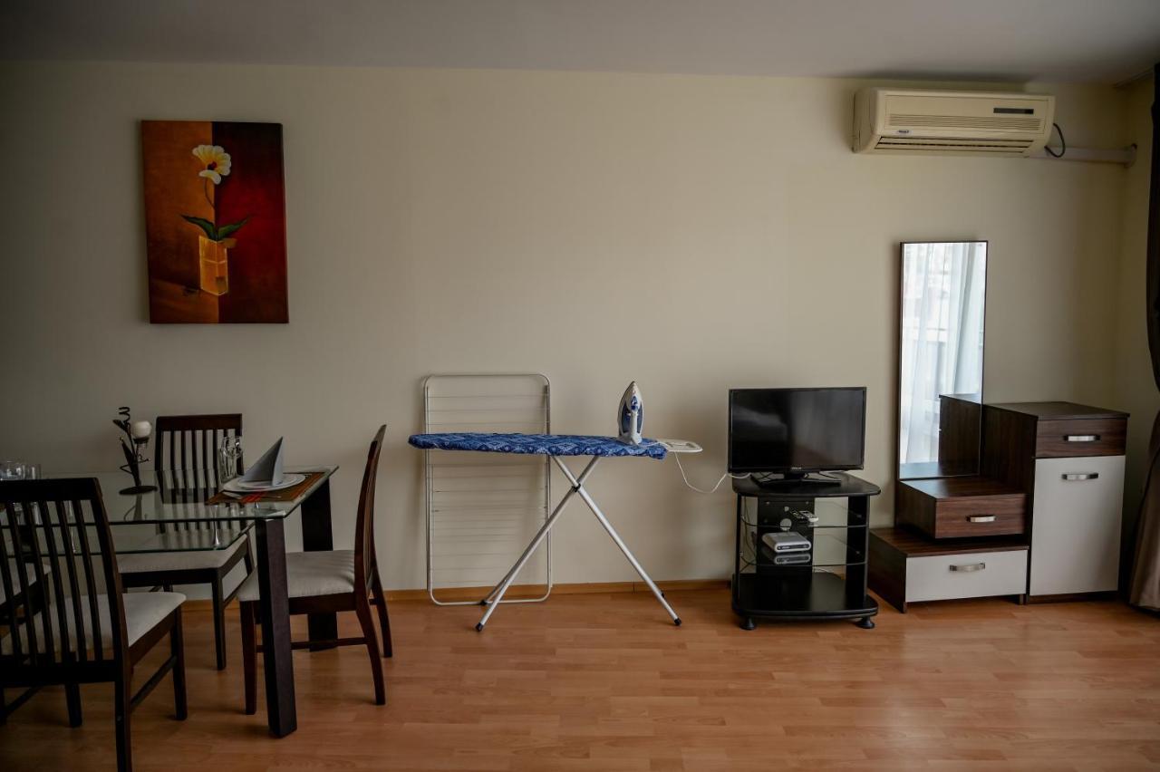 Panorama Fort Beach, Фамилно студио Deluxe Свети Влас Екстериор снимка
